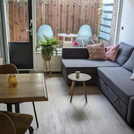 Zomerhuis In Wijk Aan Zee! 2 Pers ภายนอก รูปภาพ